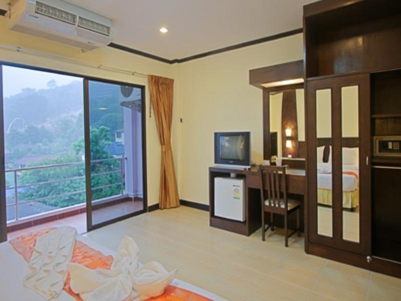 Absolute Guesthouse Phuket Patong Exterior foto